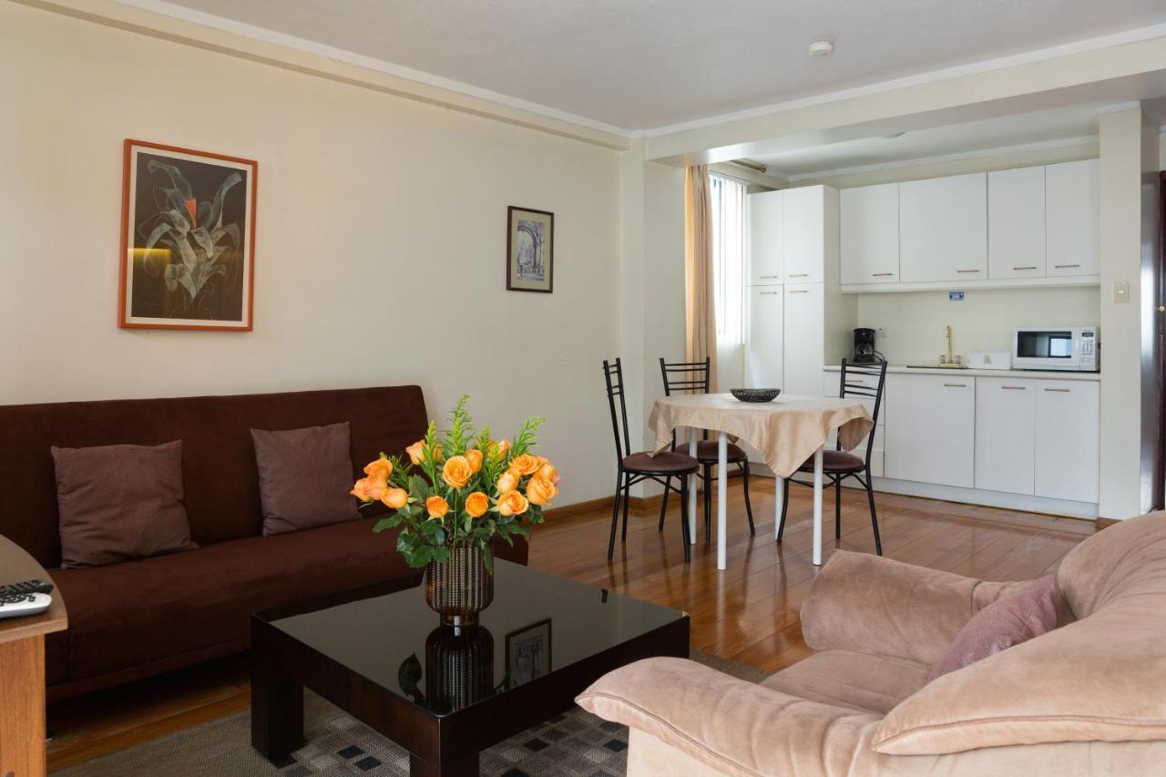 Suites Metropoli Quito Exteriör bild