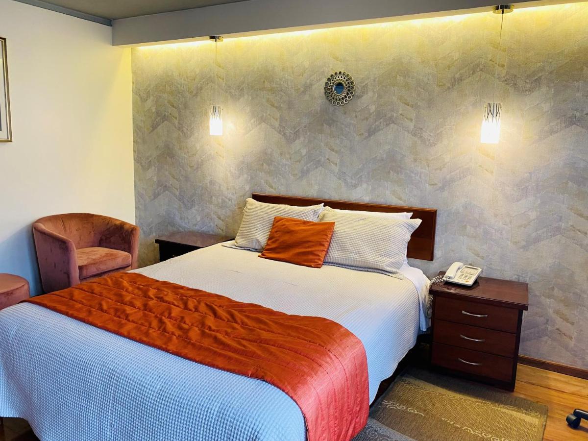 Suites Metropoli Quito Exteriör bild