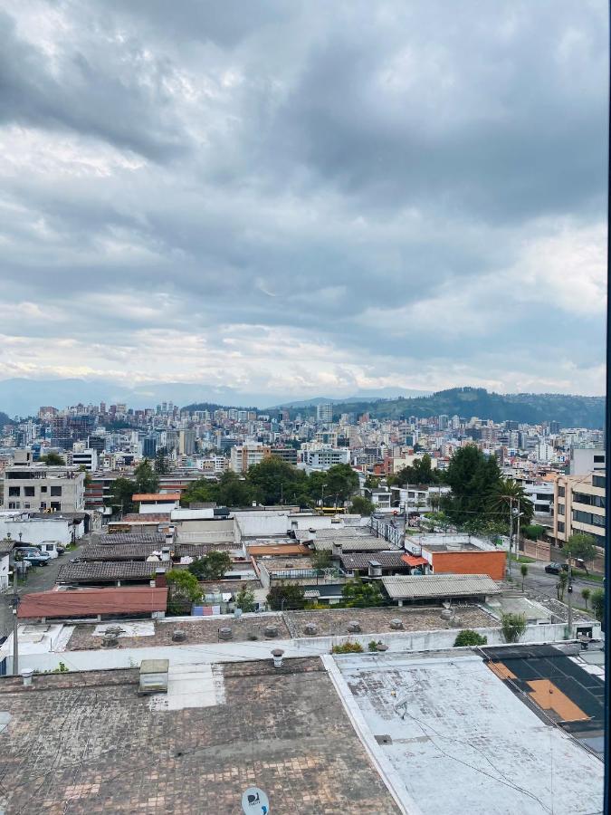 Suites Metropoli Quito Exteriör bild