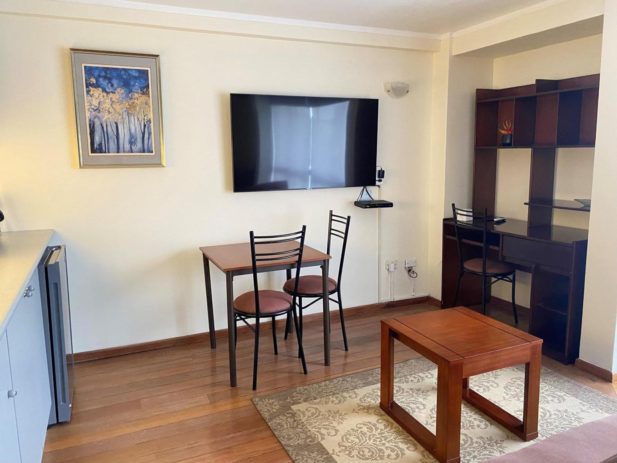 Suites Metropoli Quito Exteriör bild