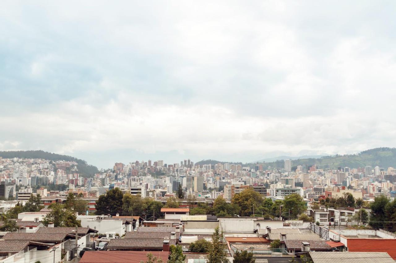 Suites Metropoli Quito Exteriör bild